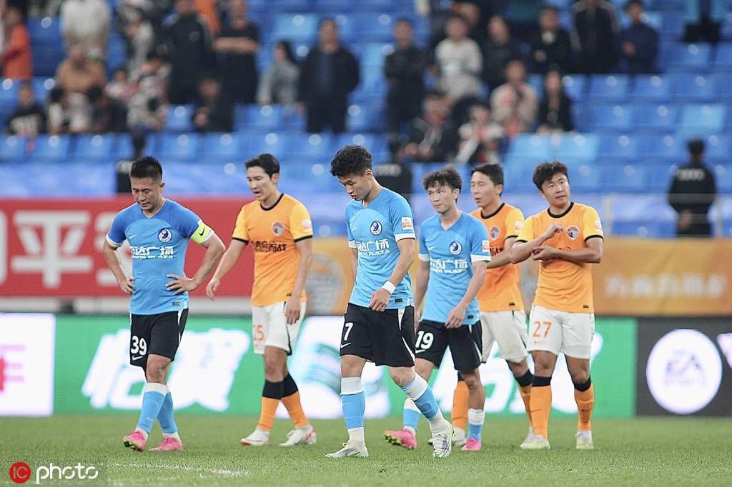 此前南美区世预赛，阿根廷1-0击败巴西。